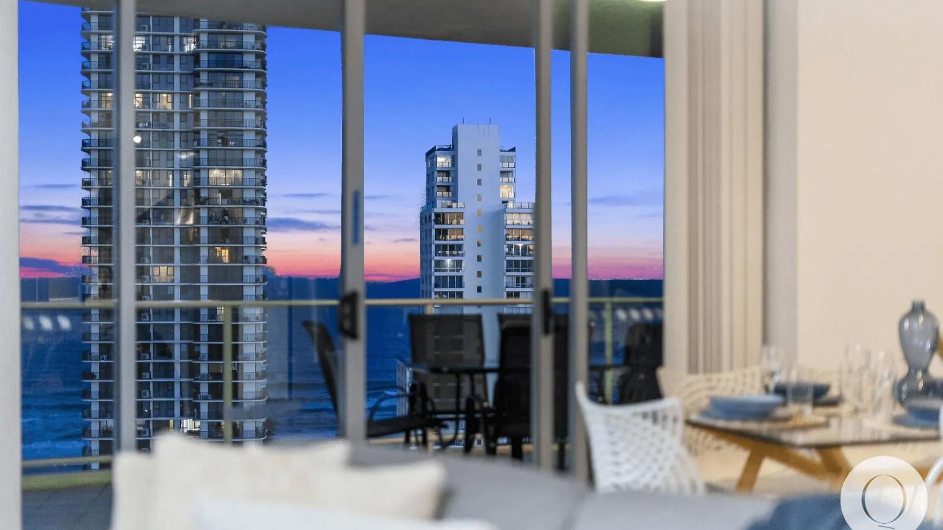 Wings Apartments - Qstay Gold Coast 0*,  Australia