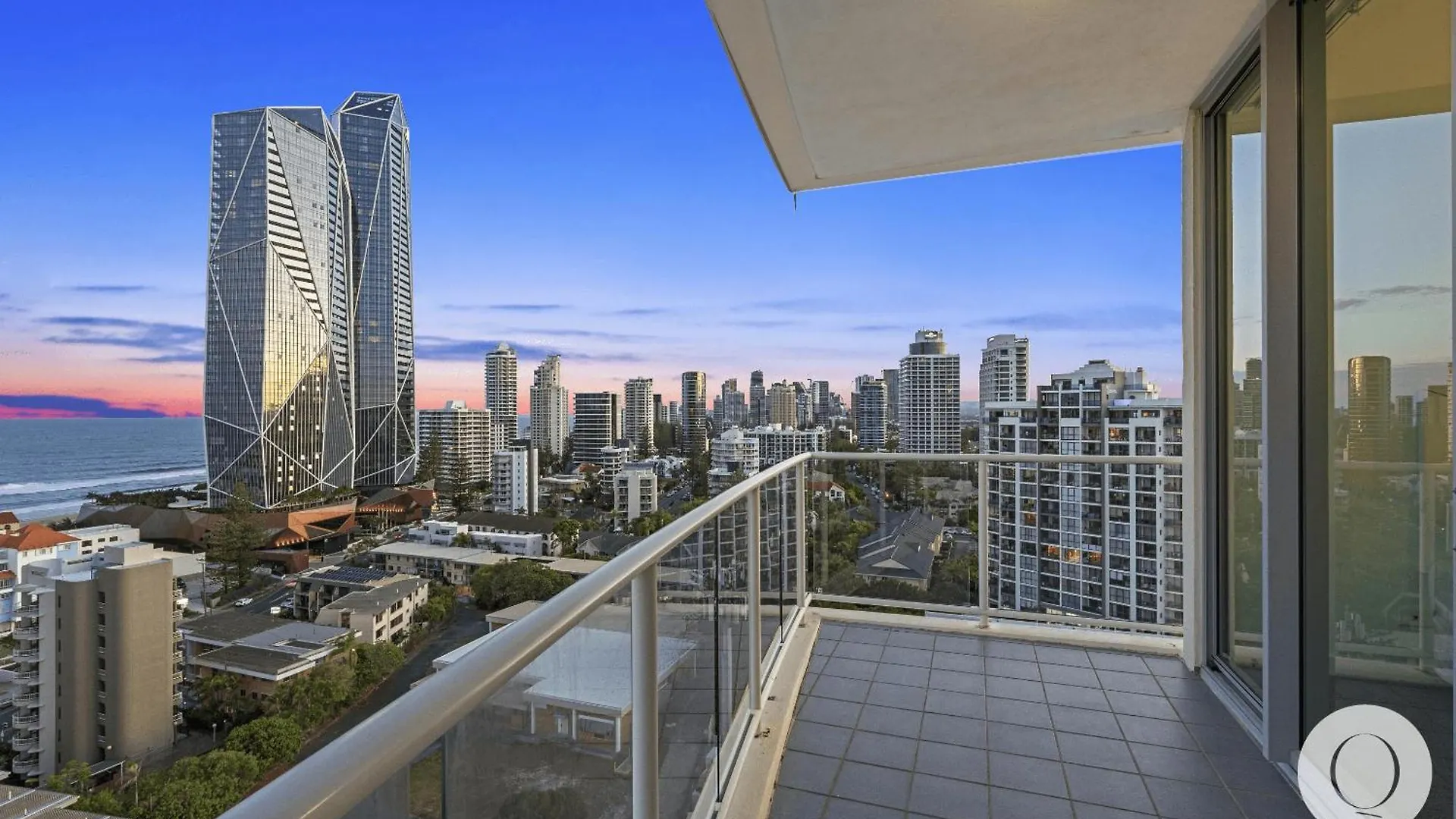 Wings Apartments - Qstay Gold Coast Australia