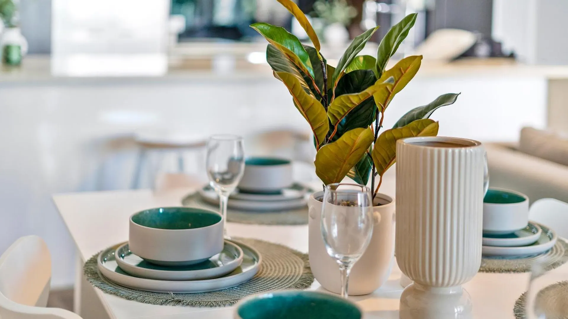 Wings Apartments - Qstay Gold Coast