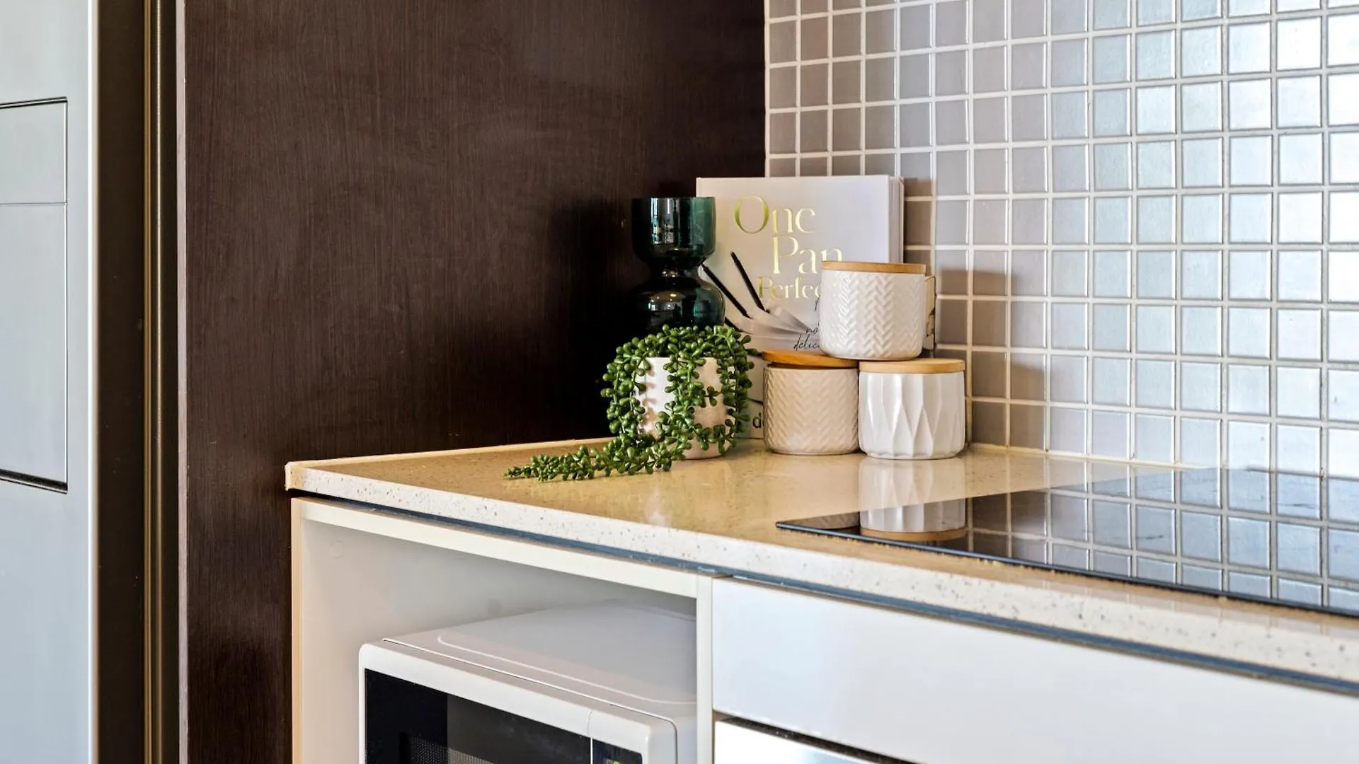 Wings Apartments - Qstay Gold Coast