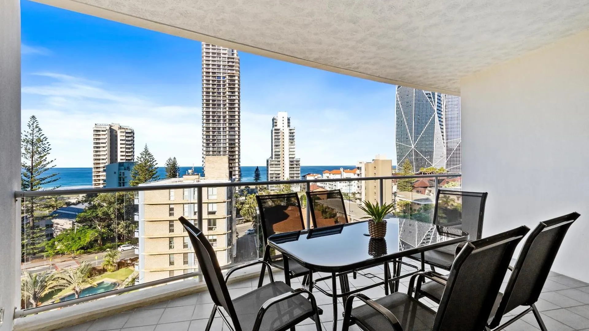 Wings Apartments - Qstay Gold Coast